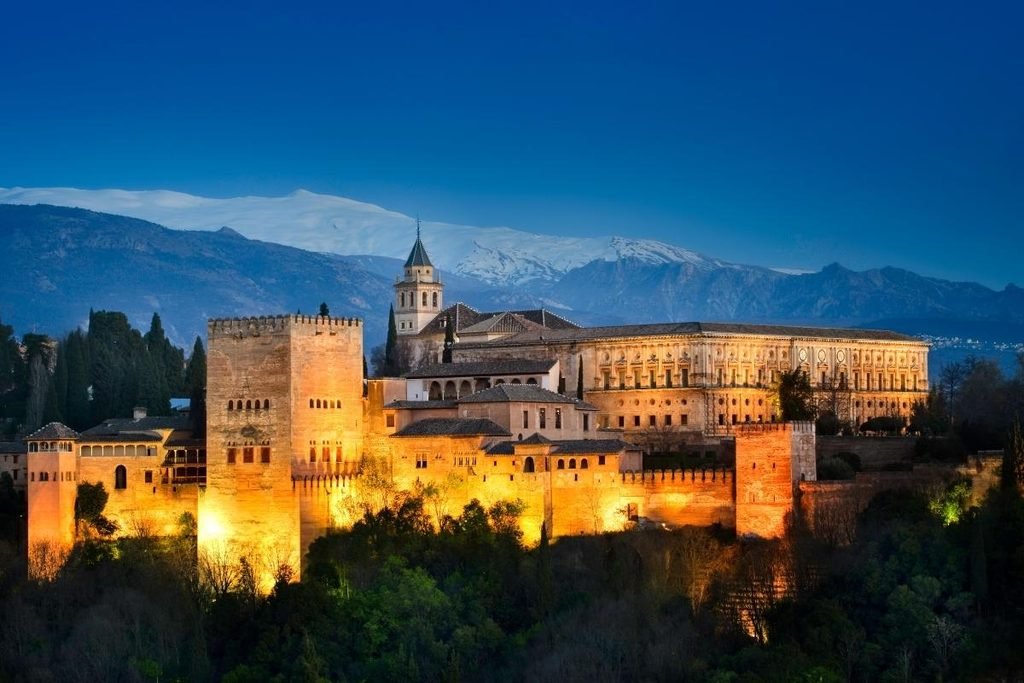 Is an Alhambra guided tour worth booking?